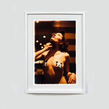 Load image into Gallery viewer, Delilah burlesque backstage photography by RIchard Heeps framed in white.