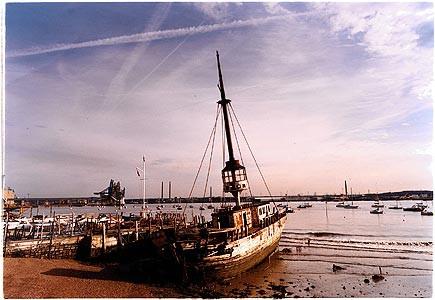 The Gull Eight Vessel, Grays Yacht Club 2003